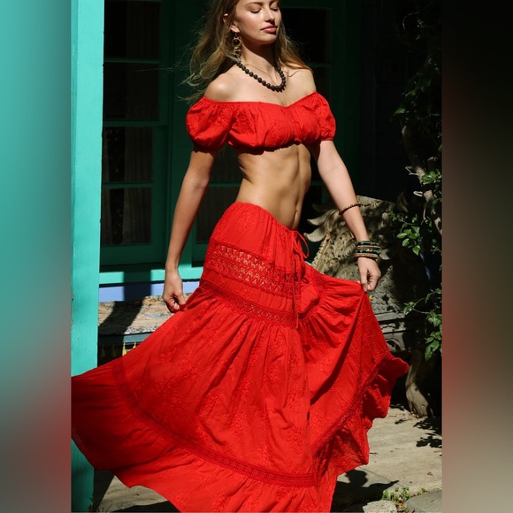 Adeirlina vesper red skirt xs/s - Picture 3 of 3